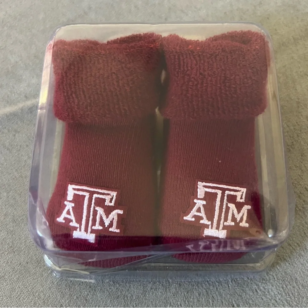 NWT Texas A&M Baby Booties